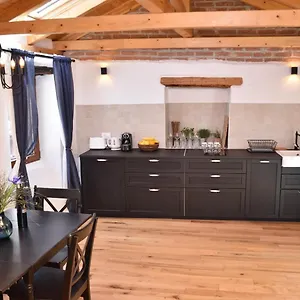  Apartman Bruno Old Town