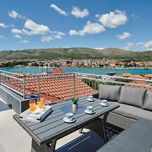 & Zaja Apartman Trogir