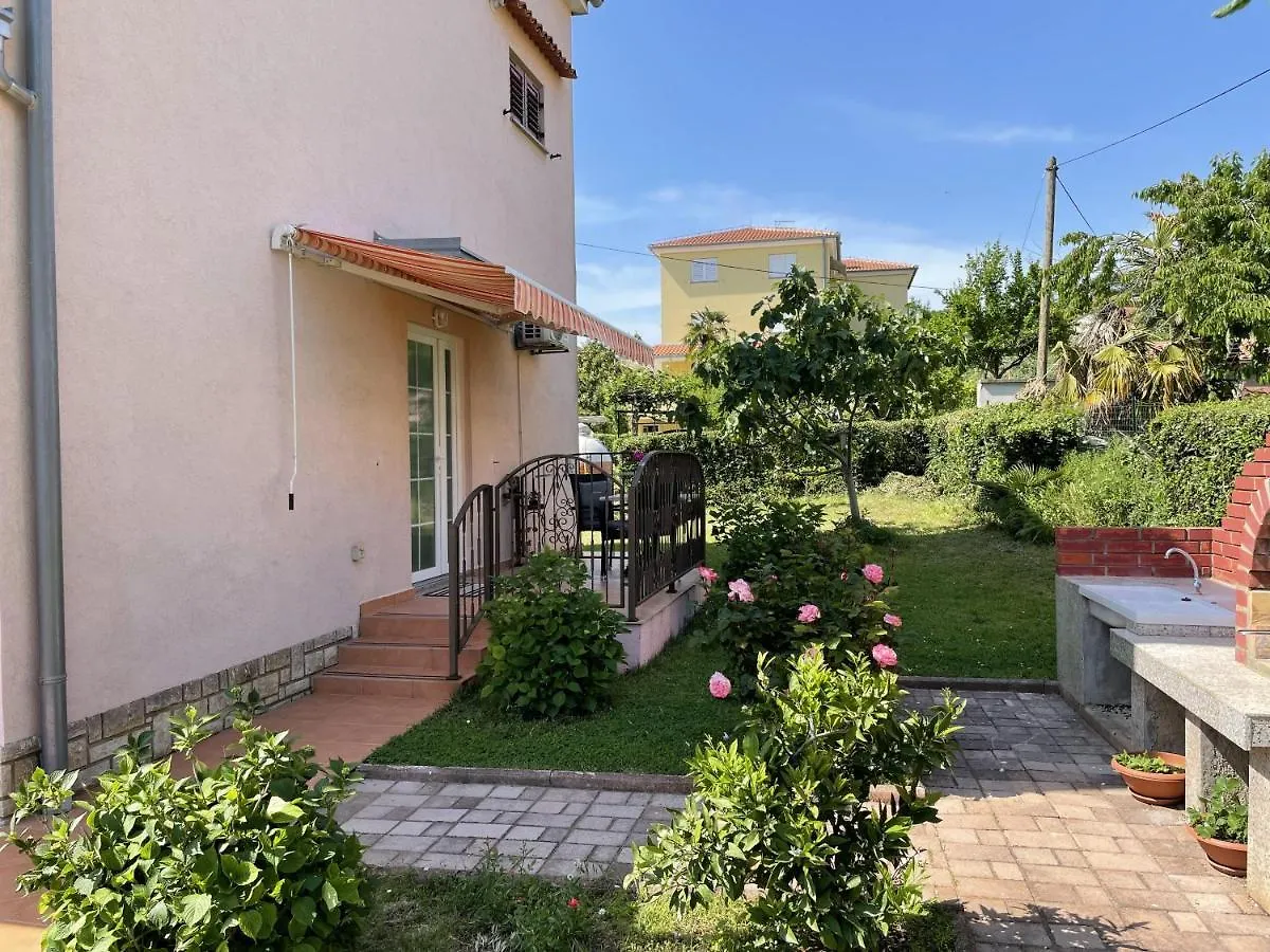 Studio Apartment Rafael Rovinj